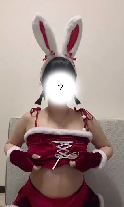 ୨୧┈┈┈┈┈┈┈┈┈┈┈┈┈┈┈┈┈┈୨୧
クリスマス近いけん、メロつきサンタさんに変身してみました🎅💕

沢山の♡待ってるよ🫡

⬇️博多店⬇️
🔗https://www.cityheaven.net/fukuoka/A4001/A400101/parttwo/girlid-48466573/?lo=1
（マイガール登録と見たよ！お願いします）

⬇️広島店⬇️
🔗https://www.cityheaven.net/hiroshima/A3401/A340101/hiroshima_hyoban/girlid-52973382/

୨୧┈┈┈┈┈┈┈┈┈┈┈┈┈┈┈┈┈┈୨୧
X▶︎@mmkn_dayo
Instagram▶︎@momo.kan0409
Tiktok▶︎@momo.158cm