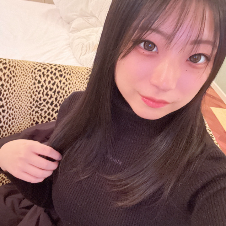 えっちって、、
心も体も満たされるし
最高ですよね😖💦
 
お兄様とのえっちがない
毎日なんて
かぐらは想像もできないです///

お兄様とのえっちないと
しんじゃいます🥹(笑)

もっといっぱいしようね///