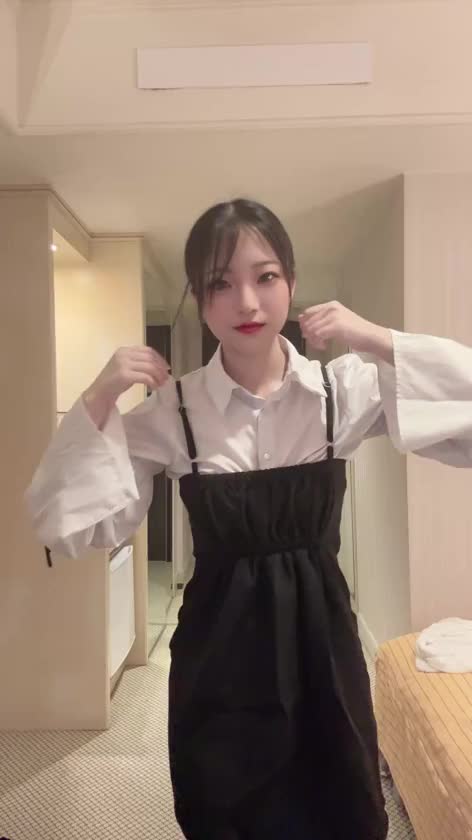 明日12:00〜19:00です‼️

今月ラストお誘いお待ちしてます☺️