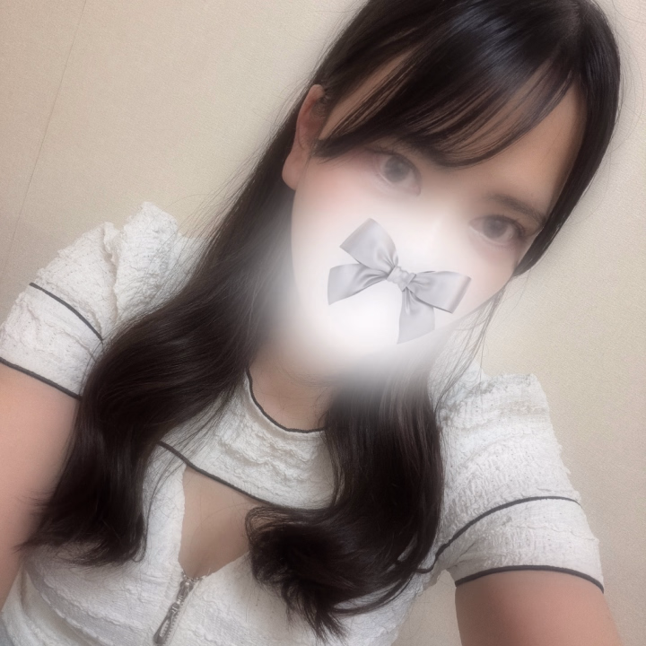 こんばんは！

今日は雨の中会いに来てくれて
ありがとうございました😼✨

仲良しのお兄さまも
いつもありがとうございます🥹🤍
楽しかったー！✨

次の出勤は28日7:00〜18:00です⭐️

明日は台風🌀お互い足元気を付けて過ごしましょうね😌

では！おやすみ〜なさい〜😴