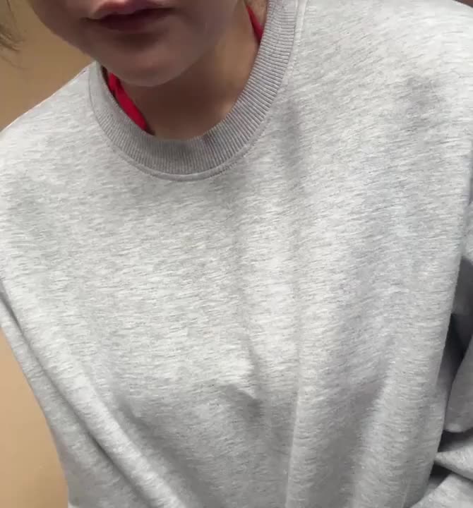 この時間まで会いに来てくれたお兄さんありがとうーっ❣️

ゆうき初日あっという間に前半戦終了！
この後もラストまでお兄さんの姫
初め
ゆうきにいっぱい奪わせてな♡

ということで今日の衣装チラリ|´꒳`)ﾁﾗｯ

🐰 ゆうき 🐰