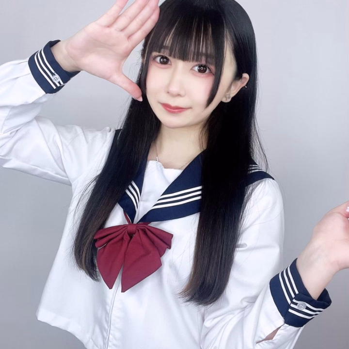 メガネ男子を見ると気になることがあります😻

スーツ姿だと真面目そうに見えるのに、話してみると全然違ったりするよね🩷

そんなギャップが好き🥰

メガネを外した瞬間も見逃せません🎀

オタク系も好きだし、話が合いそうなお兄さまも大歓迎😽

彼女いないお兄さま歓迎✨

みるぽんも居ないからぽよ🩷

🎀みるぽん🎀