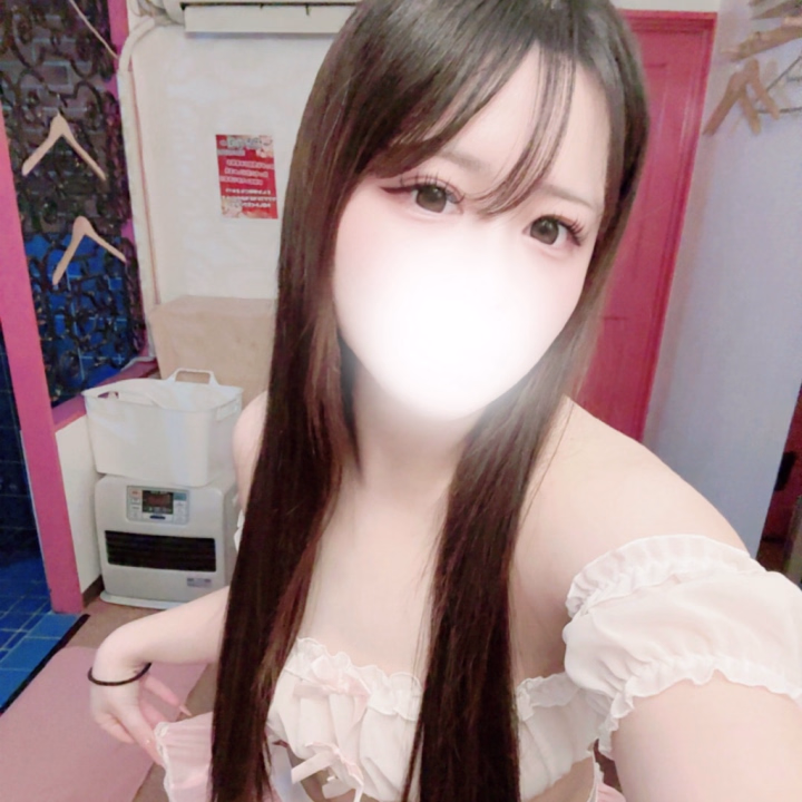 🌟お兄様、お仕事お疲れ様でした〜！🌟

💕ゆりなは、お兄様の癒しの存在になりたいな💕

🌙夕方から、ゆりなとエッチな時間を過ごしませんか？🌙

🌟お兄様の疲れを、ゆりなが優しくほぐしてあげるね💕
ゆりなの柔らかい身体で、いっぱい気持ちよくなってもらいたいなぁ🥺

💋今日はどんなプレイがいいかな？
お兄様の好きなように、ゆりなを使ってね😘

🌼ゆりなと一緒に、気持ちいいことしよ？💕

🌟お兄様のご来店、心からお待ちしてますね！😍

🌈写メ日記は毎日更新中！
次はどんなエッチな写真を載せようかな？🤭

💕お兄様、お店で会えるのを楽しみにしてるね！😘