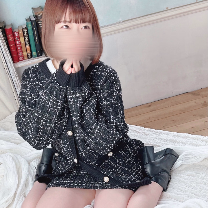 なんだか予約がさみしい〜！



夜あんまりいないのに〜！



あんまりいないからなのか〜〜！！！！




誰か会いに来て〜〜😆❣️





来月あたりまたこれくらいまで髪を切ろうかと思っている！仲良しさんどう！？切っていい🙂！？





うるは