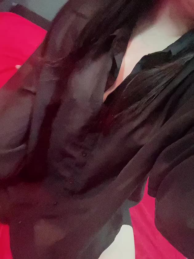 じーーーっと目を凝らしてみて👀



なにか浮いて見えるかも❤️‍🔥❤️‍🔥❤️‍🔥



お兄さんお迎えする時は
どんな格好かな🤔💭



妄想膨らませて会いに来てね🔞♥️