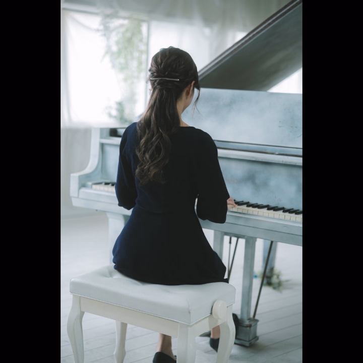 皆さんの子供の頃の習い事を聞くのって、楽しかったりします👂

葉月はピアノとバイオリンでした🎹🎻

またよかったら聞かせてくださいね。

📷画像はエアーです(笑)