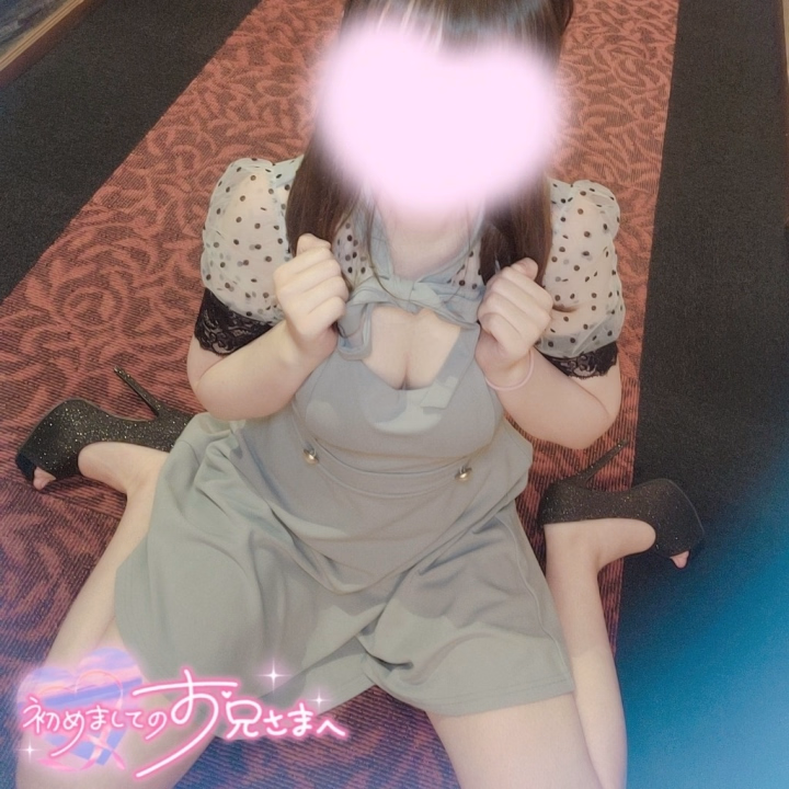 先程のお兄様
ありがとうございました。

こっちで用事があったから
久しぶりに遊びにって言ってたね🛁🫧‪

お話したりイチャイチャしたりで
楽しんで癒されてたね🤭

ナカ温かくて気持ちいい♡って言ってて、
🍼いっぱい出たね！

気をつけて帰ってね🚗³₃