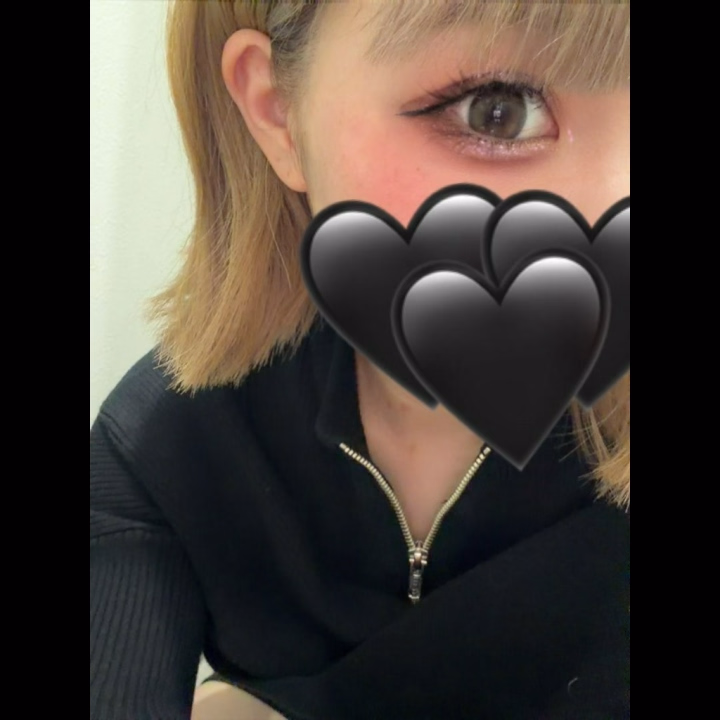 こんばんは、いずみです🐰

19時〜24時まで出勤してます！
先頭本指名さんありがとうございました💗4ヶ月ぶりの再会🥹💜
いずみのことを忘れず、ずっと会いたかったって言って会いにきてくれたのが本当に嬉しいです🥲🥲
また会えるの楽しみに待ってます💗

今日は華金✨華金の締めはいずみで1週間の疲れ癒してほしいな🫶
ラブコールお待ちしてます💗