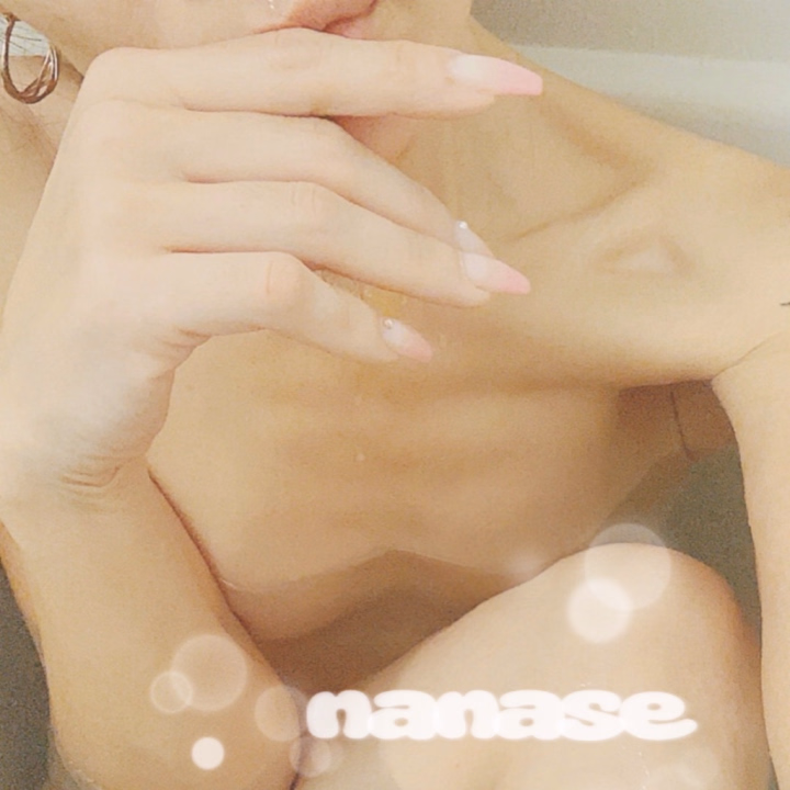 一緒に入る？！🛁🫧

꧁𐬹𝐂𝐚𝐫𝐚💖𝐧𝐚𝐧𝐚𝐬𝐞𐬹꧂