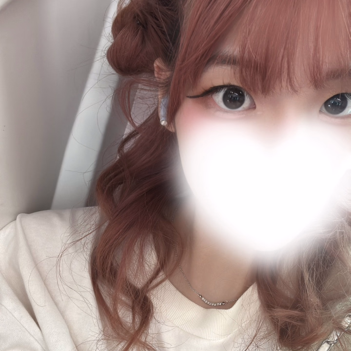 おはよう(  ¯꒳​¯ )ᐝ

昨日は池袋出勤でしたが
ありがとうございました！♡

明日は17~24時の短いお時間ですが出勤するのでお誘い待ってます💌❤︎

えみり