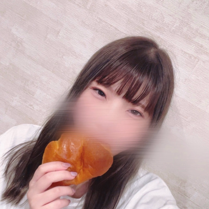 おはようございます！

ふうなです✨✨

今日は9時から24時までいます☺︎

まだまだドキドキだけど、
みんな会いにきてくれると嬉しいです❣️