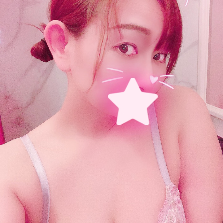 出勤しました❣️
ラストまでいまーす❣️
マ◯トの達人ゆりと遊ぼう〜❤️