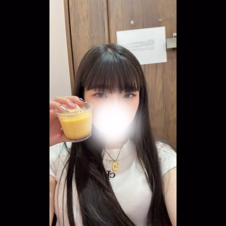 おはようございます！！
早めに出勤してます🙌🏻

🎀20:00〜22:30🎀

夜は寒いけど一緒にくっついてぬくぬくしよ

お時間あるお兄さん会いにきてください‼︎