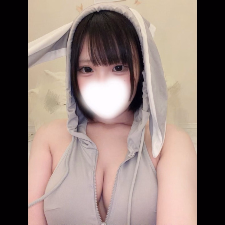 こんばんは〜🤍🤍

今日は20-らすとまでいます！
今日もたくさんお兄さんといちゃいちゃできるといいな〜🥹🥹

楽しみに待ってるのできてね🫶🏻