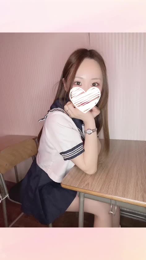 【イベント参加します❣️】
さなのおぱんつ(´∩ω･∩｀)ﾁﾗﾘ...❤️
恥ずかしいからちょっとだけ🙈💦
でもさわさわされるの好き♡
さなのいっぱいして〜？/////
いいね5回と推しうちわ？1日1回押せるみたいです！♡
押してくれたら嬉しい🩷🩷
フォローもしてくれたら嬉しい🥰
さな推しさん❣️応援して下さい⸝⸝>  ̫ <⸝⸝ᐡ♡