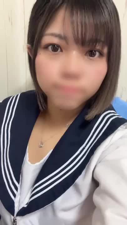 まい出勤しました☀️

あつすぎて来るまでに汗かいちゃう💦

きょーは今月最後の出勤なので
遊んでくれると嬉しいです🥰

ラストまでいるよ！！