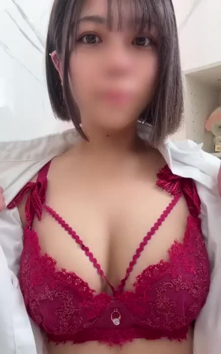 おっぱい動画あげてなかったので


まいのもちもちおっぱいどーぞ🤲🏻


たまにはいいよね(*´ω｀*)