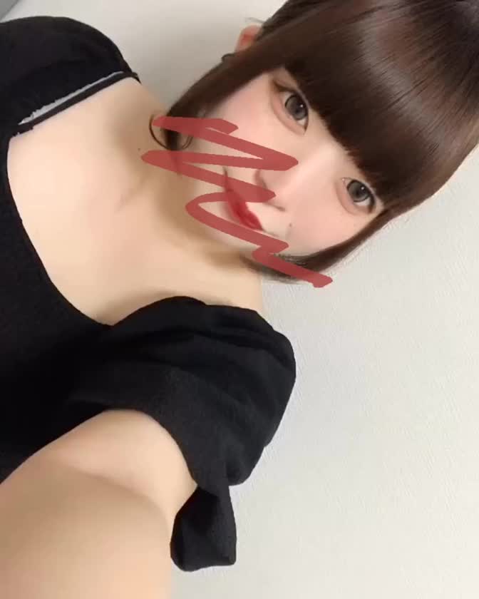 5:00まで出勤してます𐔌՞･·･՞𐦯🎀⟡.·



1週間おつかれさまな金曜日なので
ねねといちゃいちゃしませんか？？💭


おにいさんのこと癒しちゃうよ( ˘ᵕ˘ )♡♡