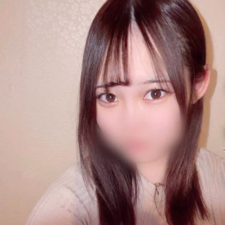 雨強いなー😭☂️

みなさん大丈夫ですか😭

またあった予定がなくなっちゃった人も多いんじゃないかな😭

ひまつぶしにふらーっと来てくれたら嬉しいなあ🥹まってるね！