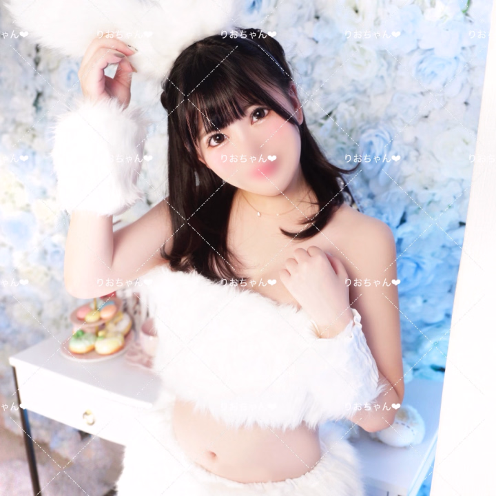 来月の出勤予定は

❤︎ 7/3 〜 7/6 の 4日間 ❤︎

になります✌🏻‎🤍

来月もお誘いお待ちしてます🥺