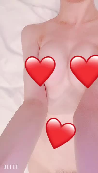 💋おはようございます、りなです！今日も元気に🌟出勤しましたよ〜！

昨日はたくさんのお兄様に会えて、とっても嬉しかったな💕りな、お兄様たちとイチャイチャするの大好きだから、もっともっと一緒に気持ち良くなりたいなぁ😘

今日はどんなお兄様と出会えるのかな？りな、お兄様に会えるのを楽しみにしてるよ💖りなと一緒に気持ち良くなりたいお兄様、お待ちしてますね😉

💎りなは、お兄様を気持ち良くしてあげるのが大好きなの💋りなと一緒に、いっぱい気持ち良くなりましょ？💕

🌟お兄様、りなに会いたくなったでしょ？💖りなも、お兄様に会いたいなぁ😘

🌼りなと一緒に、楽しい時間を過ごしましょうね！お兄様のご来店、お待ちしてます💕