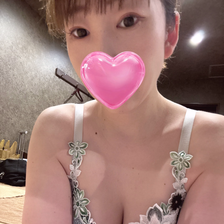 おはようございます⛄️
今日から札幌勤務です♡
10日まで居ますので、よかったら遊びに来てくださいね🫶