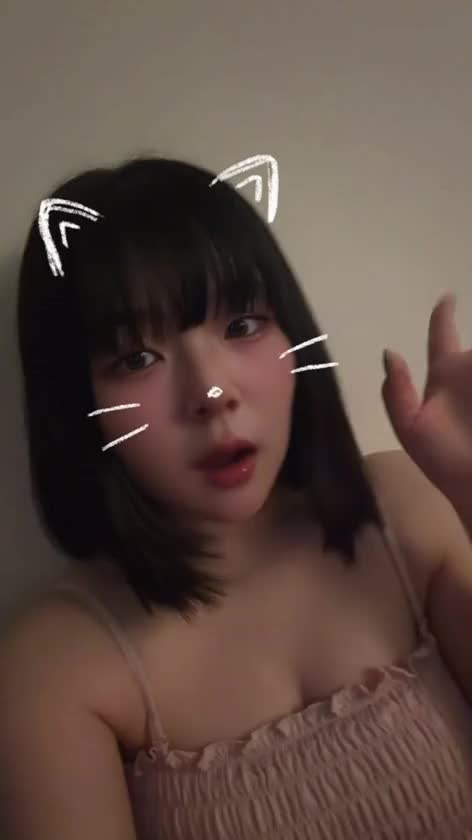 kiwanoさんのコンパクトミラー

悪いところが似てくるのって

見方を変えたら良いところも似てきてるのかなって

似てくるってことは一緒に過ごす時間が長くなっても

居心地いいっていう証拠なのかなって

私にもそんな存在が近くにいてほしいものです…💭

最近は恋愛漫画読んでます💏

中高生むけのやつ🤭

私だってドキドキしたいのだ