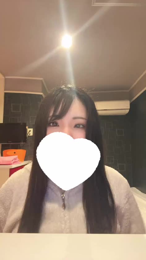 いい動画なかなか撮れない…
納得しない笑
そんな動画でも見てくれたりしますか？
何気ない動画とかもみたい？