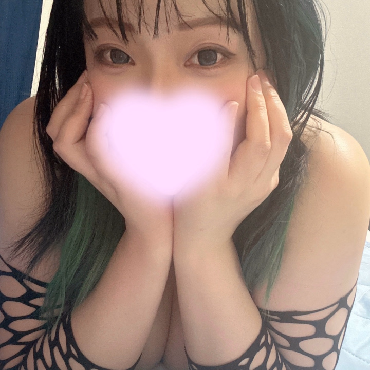 仙台の街はお祭りで大賑わいですね！
でも、賑やかな外から一歩入れば.......ここは私とお兄様だけの、秘密の隠れ家だよ✨️
お宝空間ですっ( *¯ ꒳¯*)ニヤニヤ
外の熱気に負けないくらい、ベッドの上でお互いのカラダをグチョグチョに熱くさせちゃいませんか？
今日の私のサービス、油断してると腰が抜けちやうかも...？(ﾉ≧ڡ≦)テへ
23時まで、アナタだけの「特別な時間」をしっかり空けて待ってますなお祭りの熱気を帯びたまま、私のところに飛び込んできてね？
お兄様に会えるの、ずっと待ってるよ♥

🌾イナホ🌾