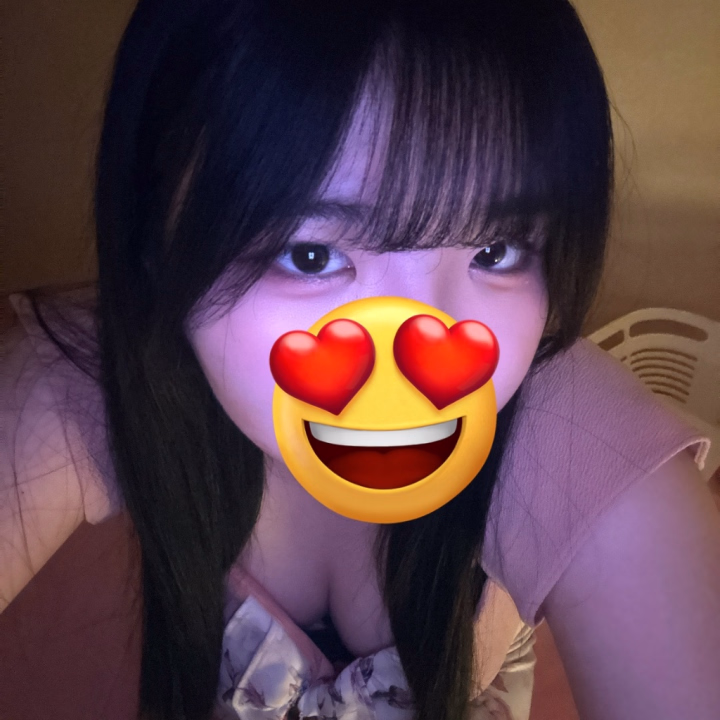 おはよー！みよだよ😆🌟
試験が終わったのでやっとこれたよー！
お兄さんとたくさんいちゃいちゃさせてね🩷