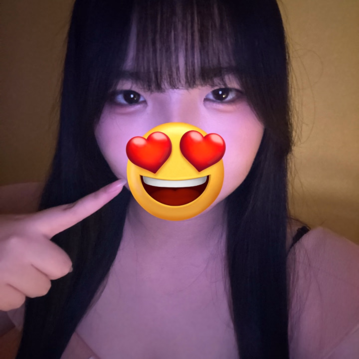 みよです！
今日は21時までいます！よかったら遊びにきてね〜！❤️