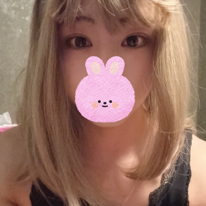 今日の最後ライブ来てくれたのに
出れなくてごめんなさい🥺

明日、18時30分から21時まで
ライブやってます‼️

また遊ぼうねー🩷