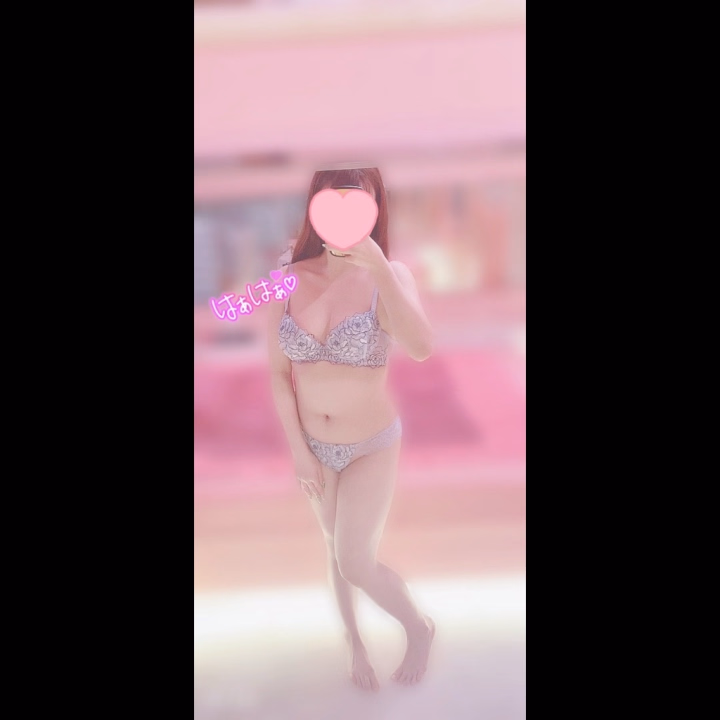 おはよー✨


今日も7時からいるよ💖


スタートから遊んでくれたお兄さん達ありがとう🥰


わざわざ1時間も待ってくれたお兄さんもいて嬉しかったぁ😳


たくさん朝から癒されたって言ってもらえたね🩵


ティアラも朝から気持ちよくなれて最高🫶


本日は女の子もいっぱいなので、先にお電話でご予約してからがスムーズにご案内できます🙆‍♀️


まだ空き枠もあるのでぜひティアラと遊んでね✨