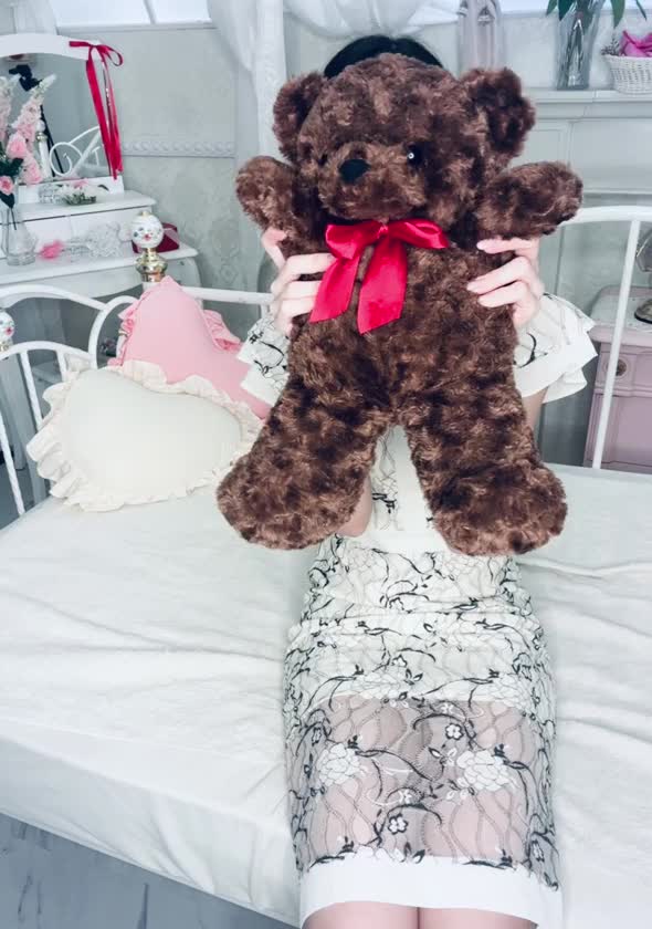 ひとりさみしくお待ちしてます…😭

よかったら構ってくださると嬉しいです💓

時間いっぱいたくさんご奉仕させてくださいっ