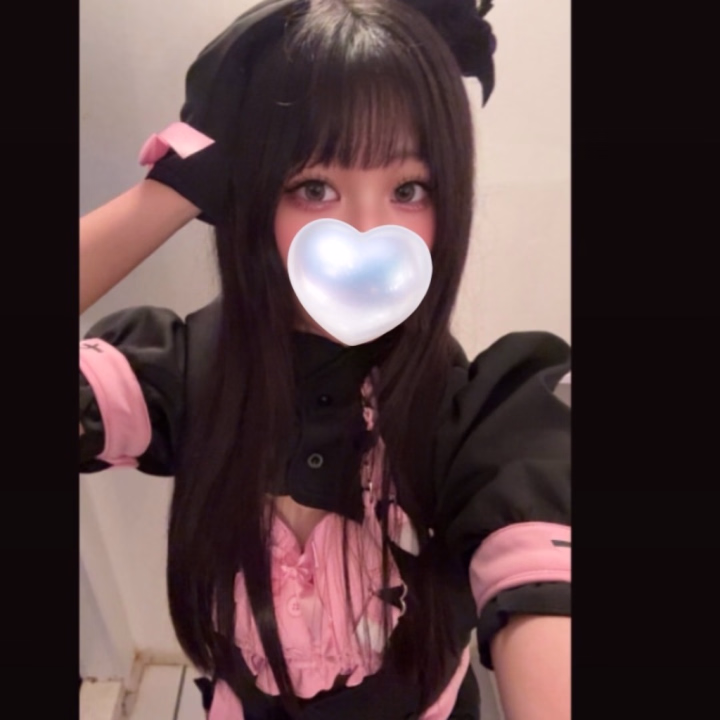 いこいです💓
明日からついに水戸出勤です😍
23日は12-24時
24日ら9-21時
に出勤します💓
今回も2日間ですが会いにきてくれたら嬉しいです🥰
2ヶ月ぶりでちょっと緊張🫨
連絡も待ってます🥰