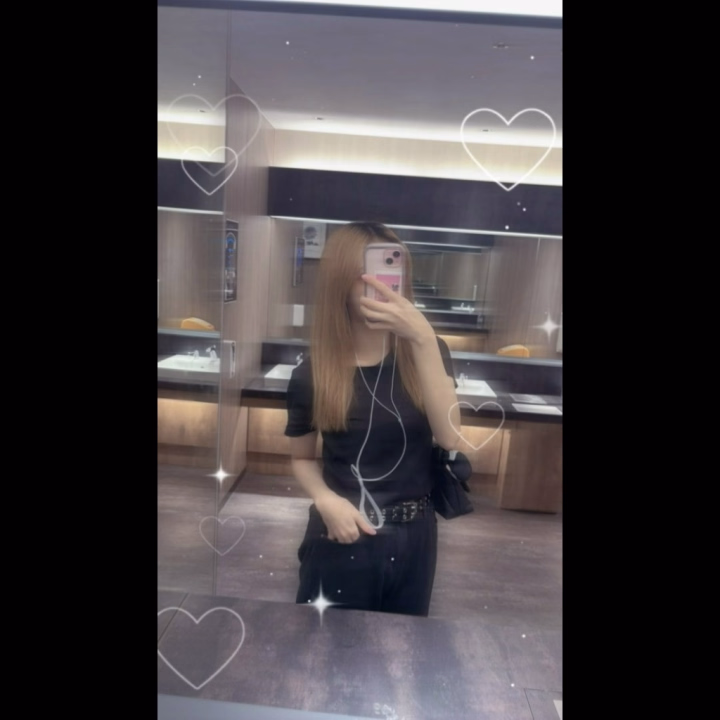 こんにちは♡ゆめです♡

明日出勤できそうなのでそのまま出勤出しときます♪

既にご予約してくれているお兄さんありがとう♡

珍しい時間まで出勤する予定なのでお誘い待ってます♡