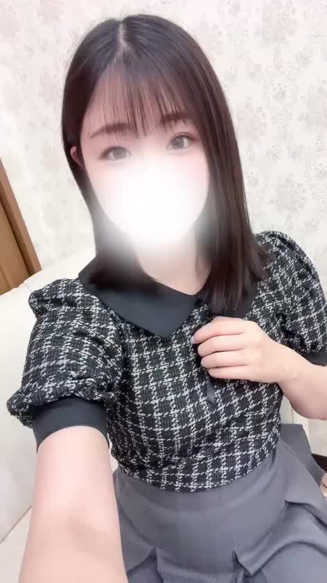 こんばんは🌙
しほです🐰

今日会いに来てくれた皆様
ありがとうございます🫶🏻

約1ヶ月ぶりの仲良しさまから
たくさんの初めましてさま達に
お会いできて本当に幸せ💞

しほ沼にハマってくれたかな？😏

また会えるの楽しみだな🥰


明日も元気に出勤するよ〜！

10:00〜20:00で会えるよ💘

お天気ちょっと悪いみたいやけど
いっぱいラブラブしようね💖