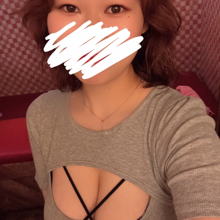 あんです！🍒
姫ちゃんねる初めてみました〜！！
ゆるく投稿していきますのでよろしくお願いします❣️