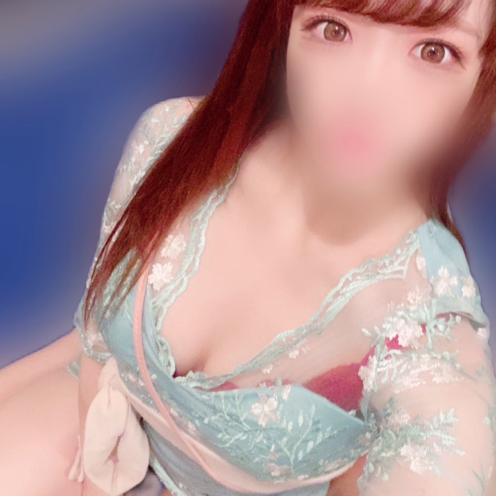 おはようございます☀️

るんです🎶

本日はいよいよ最終日です🔥

しばらくお兄さんに会えなくなるのが寂しいです🥺

癒しの補充をしましょ🎵

この数日色んなことがありすぎて
濃厚すぎました🤭

次から次へと驚きがあり
長かったような短かったような
不思議な時間です🤩

最終日
最高の思い出にしたいので
ぜひ一緒に最高の思い出作ってくれるお兄さん！
待ってます☺️