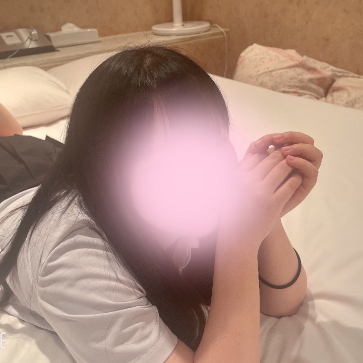 おはようございます☀️

さいかです！


昨日はさいかとたくさんお遊びありがとうございました❣️
素敵なお兄様ばかりで、楽しかったです！
一旦火曜日までお店いるので、
また会えるとうれしい❕


今日もこのあと9:00から！
夜までお部屋いるので、
たくさんお誘いしてねっ🎶