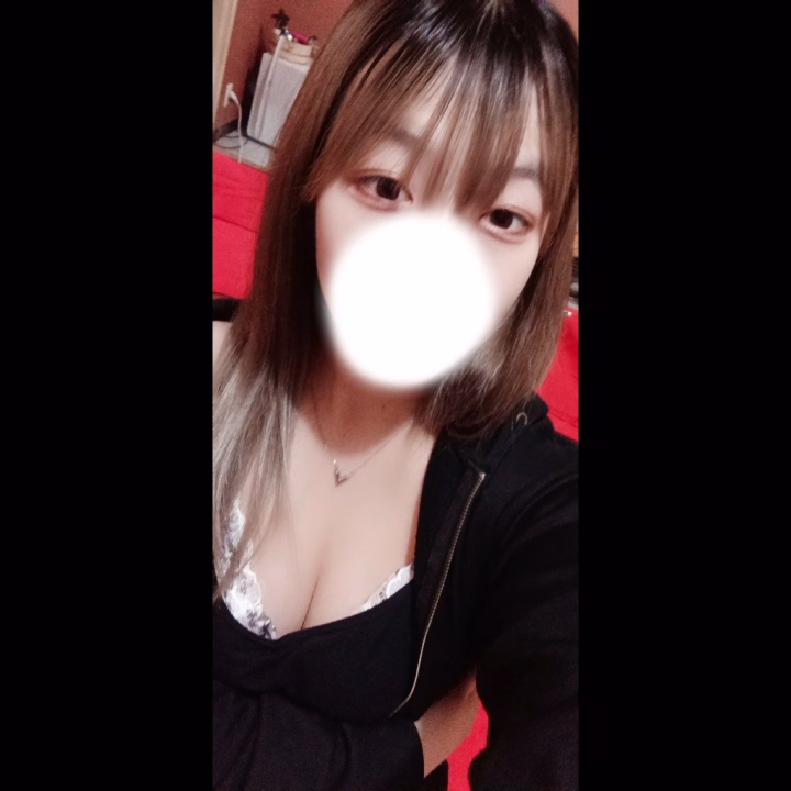 夜寂しくない？🌃


お兄さんの体でわかなの事ぎゅってして癒して欲しいな🥺


お兄さんとなら寂しくないし楽しい時間過ごせるもんね‪🫶🏻︎‪💕︎︎


この後もわかなに会いに来て欲しいな⛓️💞