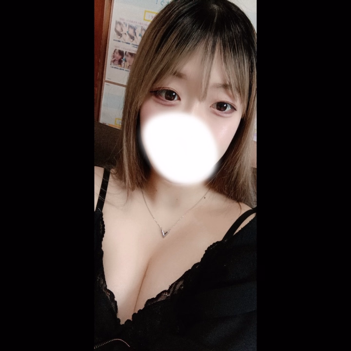 今日も出勤してます!😊
10時〜ラストです!
スタートから予約してくださったお兄さんありがとうございます😊
雨だけどお兄さんとわかなの空間だけ晴れくらい明るくしちゃうね❤️🔥🌞
雨に負けないくらいお兄さん愛強いわかなと激しめなえっちしませんか?🥺♡
ぜひお待ちしてます✨