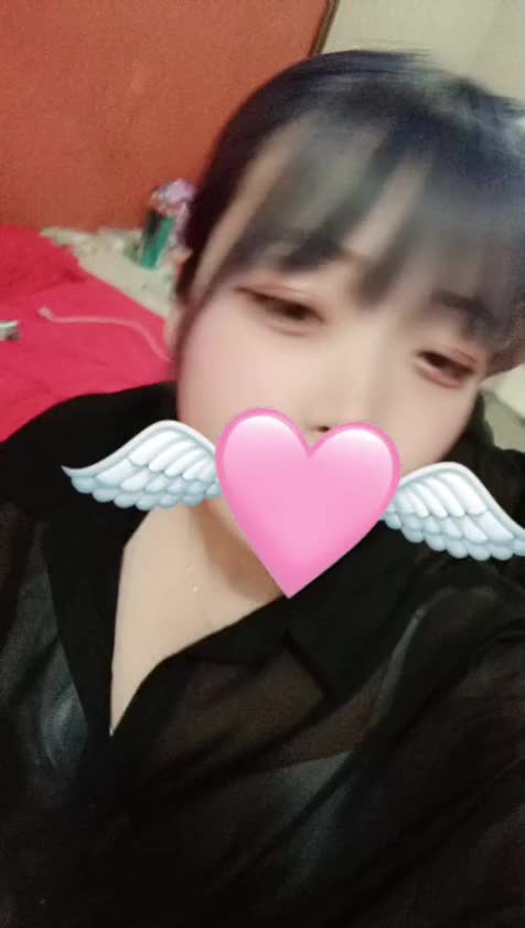 あれ？もう夕方？😭

なんかお兄さんと会ってる日ってすっごい1日が早く感じちゃう🥲‎

寂しい😢💧もっとお兄さんとの時間過ごしたいなぁ🫶🏻️︎💕


わかなの所にぜひ会いに来てくれたら嬉しい♡
待ってるね🙂‍↕️💞