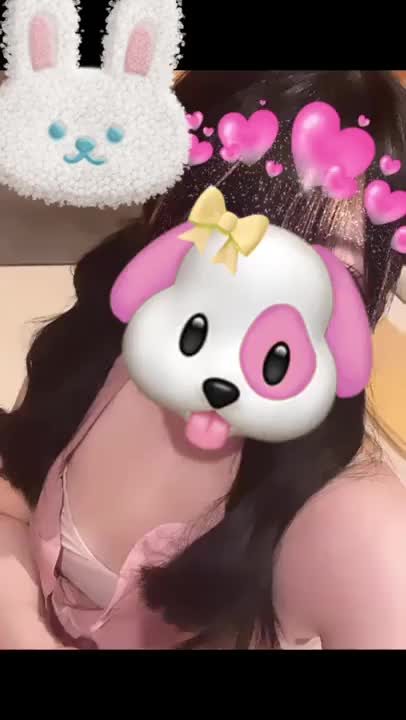 星宮なのです！
   
今日は珍しく12時出勤
少し早く着いてるので沢山お相手して欲しいな～
    
    
フォローいいねまってます🫶🏻
