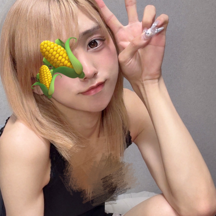 こんにちは‼️ こは です (:3_ヽ)_
本日12時〜19時 でいるゾ‼️
雨すごそう☔️
もし会いに来てくれるときは
気をつけて来てね( T𖥦T )💦
そうそう!最近コーン茶にハマってて
ヒカキンのコーン茶?飲んだことある❓
個人的にはお好きな味なんだよね
飲みやすくてめちゃ良きなの⊂( ᴖ ̫ᴖ)⊃🌽
見つけたら飲んでみて欲しいな
こは のおすすめ✨️w