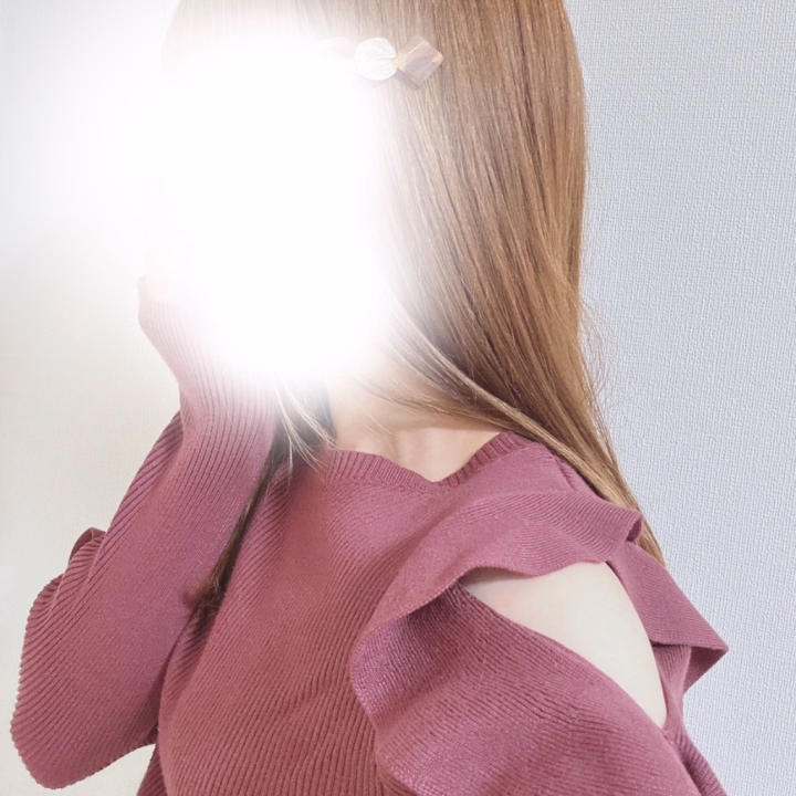 いつも短い時間で今日も遊んでくれたお兄さんありがと〜(⸝⸝ᐡ. ̫ .ᐡ⸝⸝)♡

なんかね、お兄さんがたまにさらっと、かわいいって何回も言ってくれるの、ずるいなって思いながらちょっときゅんとしてた(̨̡ ⸝⸝.ˬ.⸝⸝ )̧̢🧡楽しすぎてってお互い笑いとまんないくらい時間があっという間だったね。

また会えたらうれしいな՞･֊･՞




おやすみなさい💤☺️