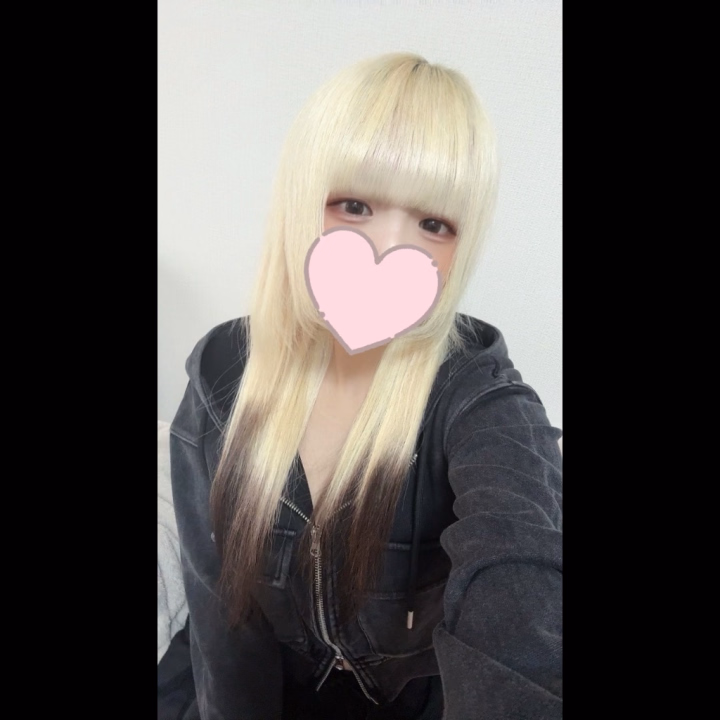 お兄さんこんにちは(っ ॑꒳ ॑c)
五反田来てます🫶
今日は20時までいるよー！

今ね、ダイエット食何がいいかなーって悩んでるんだけど、何かおすすめありますか？

スープ系がいいのかなあ、、💭
とりあえず納豆系とか食べてる( ɞ̴̶̷ ̫ ʚ̴̶̷ )