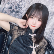 みと