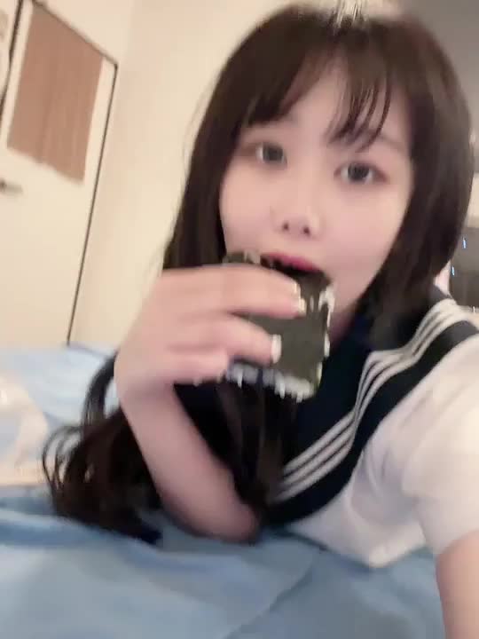 なにおにぎりでしょー~ ꜀꜀(>ﻌ< ᐡ꜆ )꜄🫧