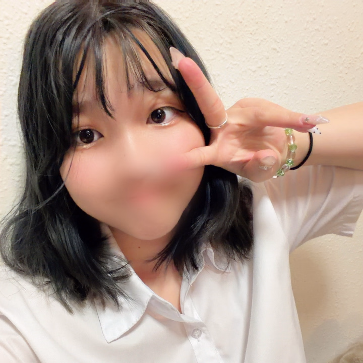 出勤してるよ🩵
マリノとイチャイチャするのも今日で最後だよ🥺
たっくさんしよ？？
お誘いお待ちしております🩵